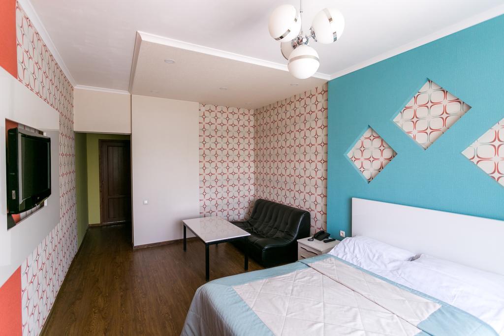 Delphin Guest House Biškek Exteriér fotografie